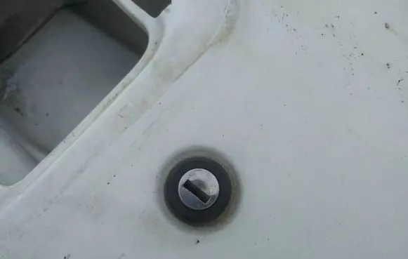 Iveco Daily 40.8 Front door lock (next to the handle) 