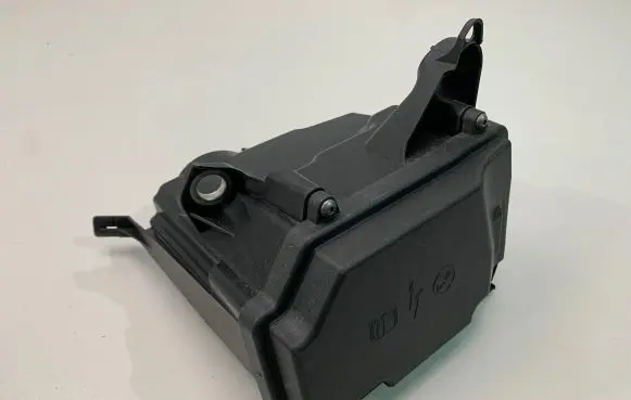 Mercedes-Benz GLC C253 Fuse box set A2135400124