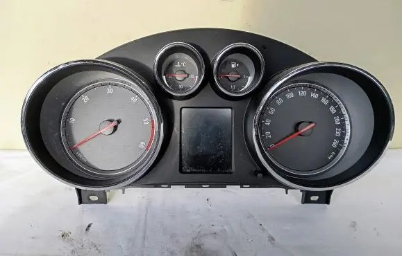 Opel Insignia A Speedometer (instrument cluster) 13327317