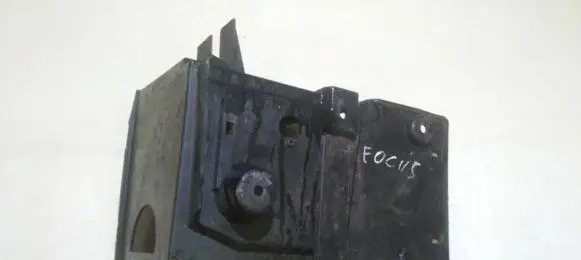 Battery box tray
