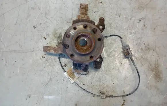 Opel Astra H Front wheel hub spindle knuckle