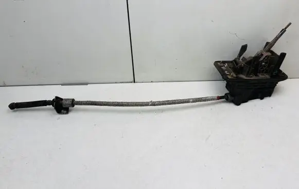 Audi A4 S4 B5 8D Gear shifter/selector 8D0713093