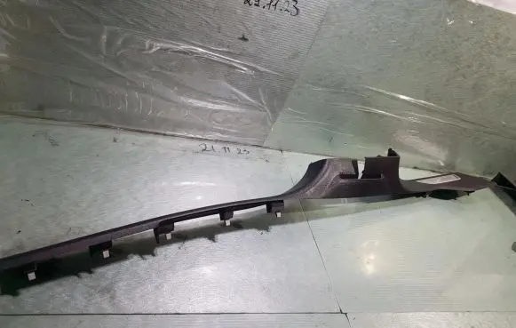 Volkswagen Touareg III Front sill trim cover 760853846