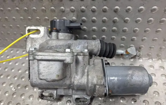 Toyota Yaris Clutch slave cylinder S27730005