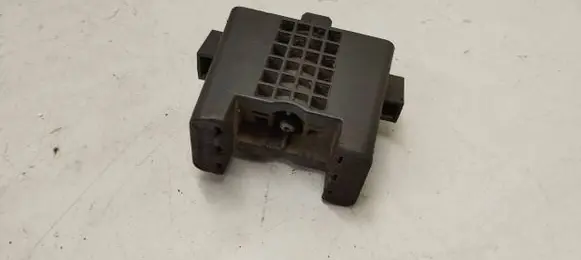 Mercedes-Benz GLE W167 Jacking socket point A1676983900