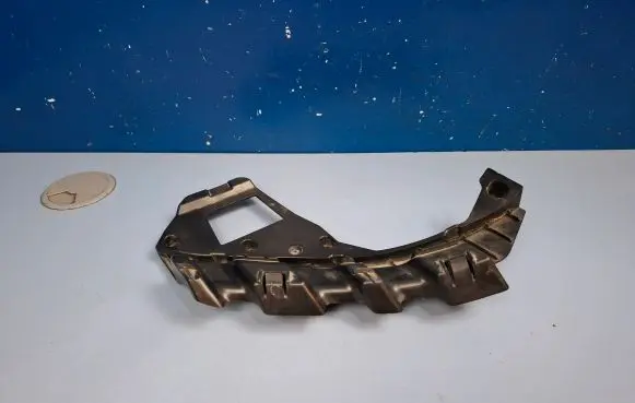 Tesla Model 3 Headlight/headlamp mounting bracket 24546152 107737600C