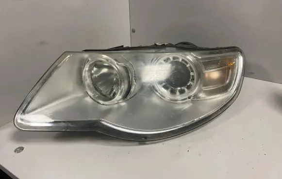 Volkswagen Touareg I Headlight/headlamp 7L6941031A 1LL24703203 24903203000042