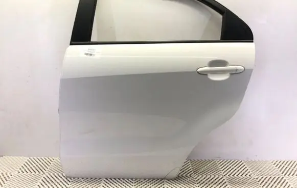 KIA Rio Rear door