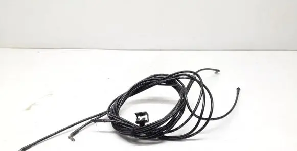 Volvo C70 Convertible roof line/pipe/hose 