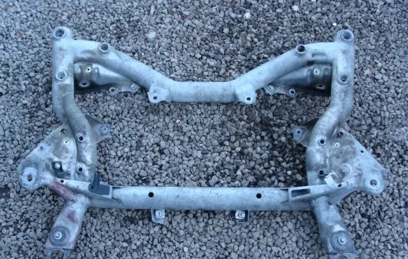 Mercedes-Benz E W212 Front axle beam 
