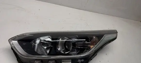 KIA Ceed Headlights/headlamps set 92101J7060