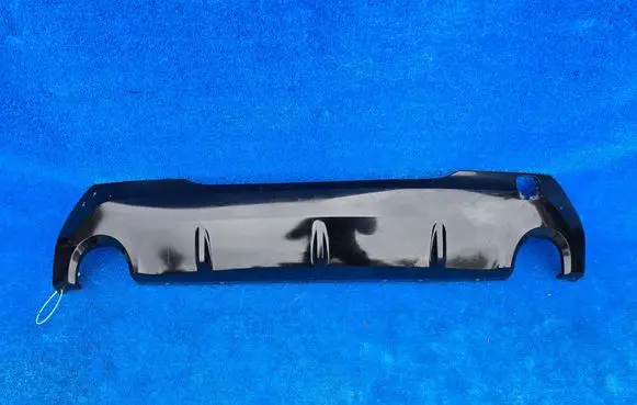 BMW 1 F40 Rear bumper lower part trim 8070951