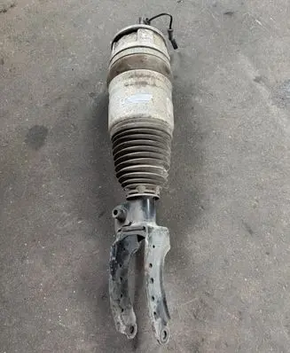 Porsche Cayenne (92A) Air suspension front shock absorber 7P5616404AE