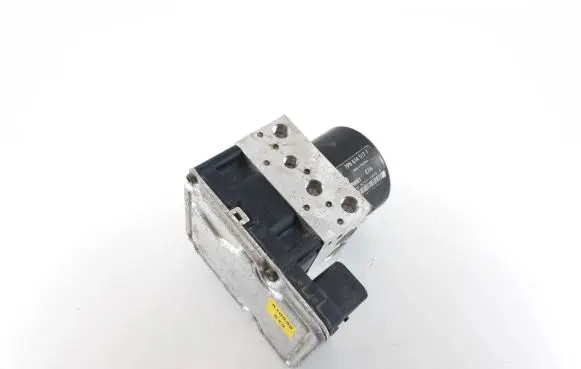 Porsche Cayenne (92A) ABS Pump 7P0907379T 7P0614517T