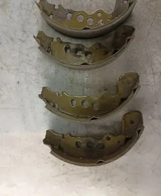 Suzuki Grand Vitara I Brake pads (rear) JBNL85EE