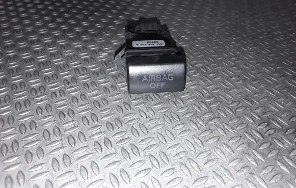 Seat Ibiza III (6L) Passenger airbag on/off switch 6L1919235A