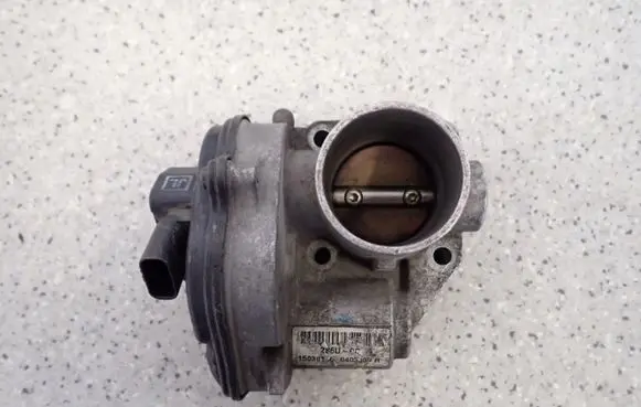 Mazda 2 Throttle body valve 