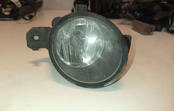 Renault Clio II Front fog light 8200002469 8911772 CD3R