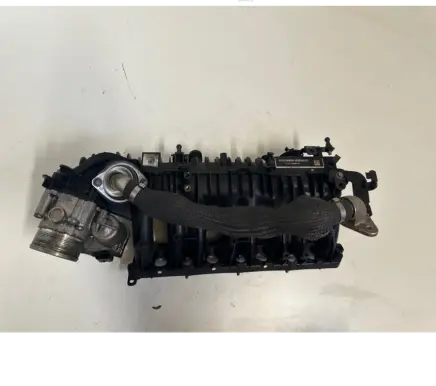 Jaguar XE Intake manifold g4d318n968aa W0419204 g4d39424ac