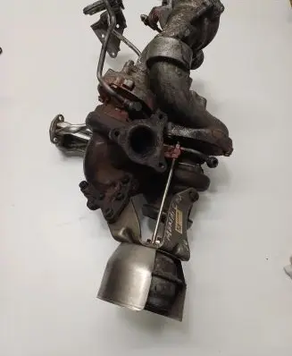 Mercedes-Benz C AMG W204 Turbo A6510904080 2037200035