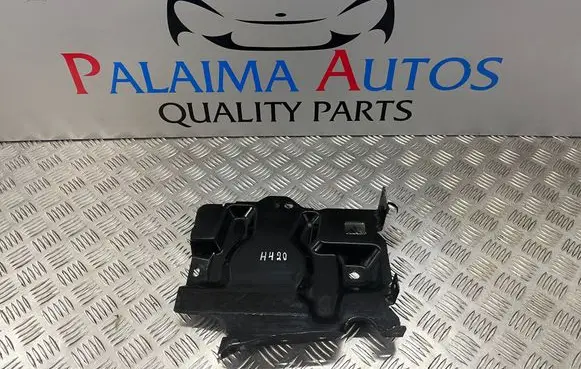 Peugeot 3008 I Battery tray 184WG