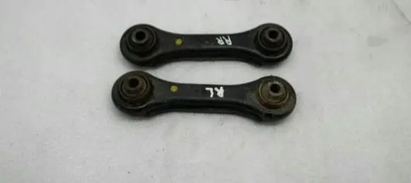 Mitsubishi Lancer X Rear control arm MN184288