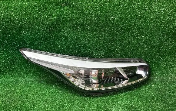 KIA Ceed Headlight/headlamp