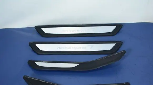 BMW 7 F01 F02 F03 F04 Foot area side trim 