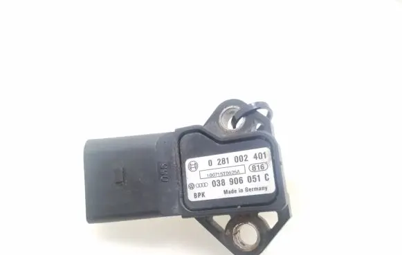 Audi A4 S4 B8 8K Air pressure sensor 038906051C
