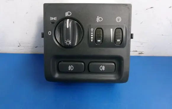 Volvo S40, V40 Other devices 30613945