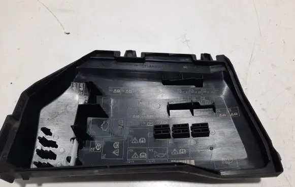 Ford Galaxy Fuse box cover 6G9T14A076AD 6G9T14A076