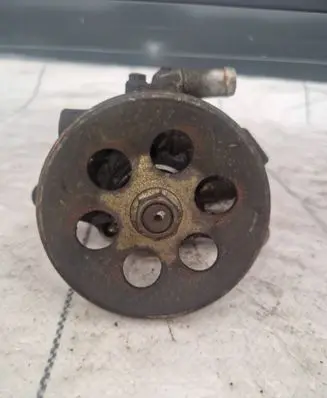 Honda HR-V Power steering pump