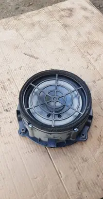 Audi Q7 4L Front door speaker 4L0035415B