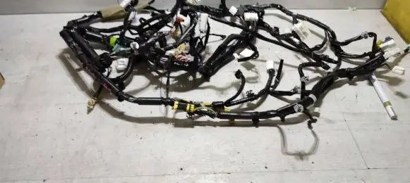 Mazda 2 Panel wiring 