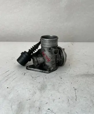 Mercedes-Benz C W202 EGR valve A6110980417