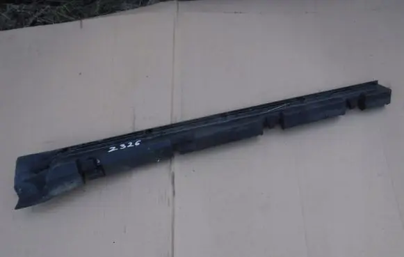 Mercedes-Benz ML W164 Other sill/pillar trim element