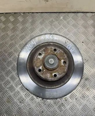 Renault Latitude (L70) Rear wheel hub
