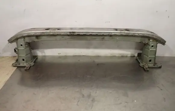 Volvo S40 Front bumper support beam 