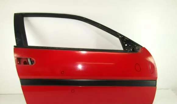 Mitsubishi Eclipse Door (2 Door Coupe) Nėra