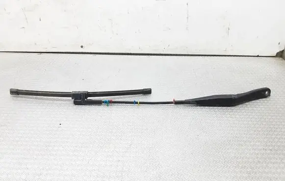 Opel Astra H Windshield/front glass wiper blade 13111220LH