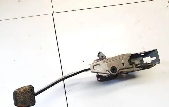Honda FR-V Brake pedal 