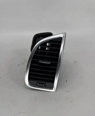 Audi Q7 4L Dashboard side air vent grill/cover trim 4L0820902
