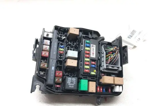 Hyundai i30 Fuse box set 919513X160