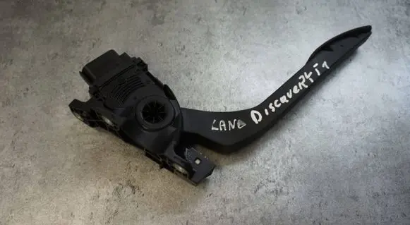 Land Rover Discovery 4 - LR4 Accelerator throttle pedal AH22-9F836-BA AH22 9F836 BA