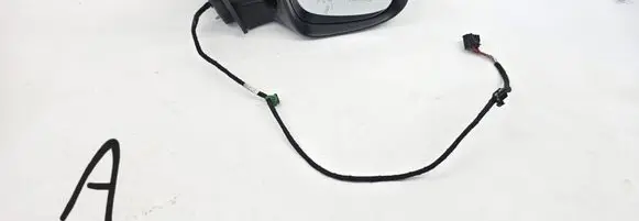 Volkswagen Golf VI Front door electric wing mirror