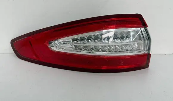 Ford Mondeo MK V Rear/tail lights DS73-13405-AM