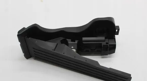 Volkswagen Jetta VI Accelerator throttle pedal 1K1723503AR
