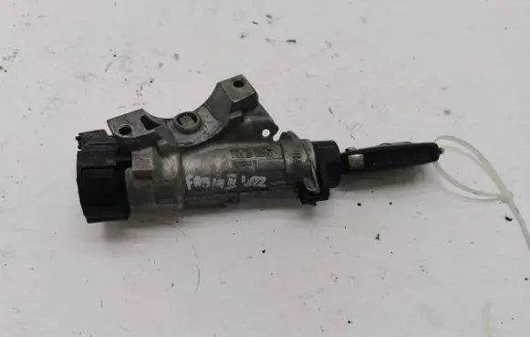 Skoda Fabia Mk2 (5J) Ignition lock 6R0905851D