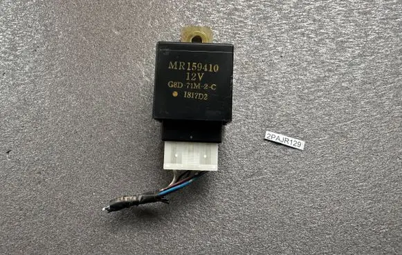 Mitsubishi Pajero Other relay MR159410