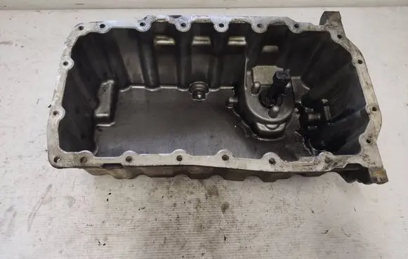Volkswagen Transporter - Caravelle T5 Oil sump 0708103 03C907660M